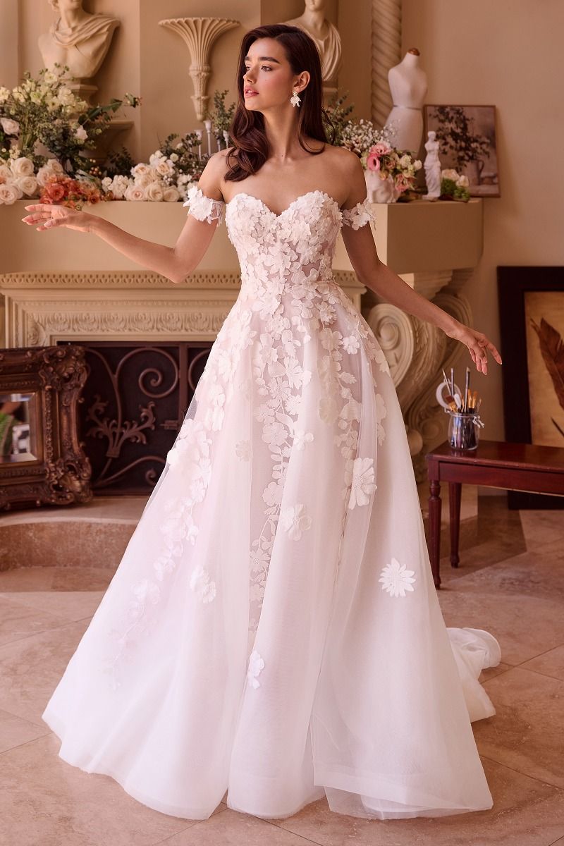 Franziska – Brautkleid Zeitlose Eleganz