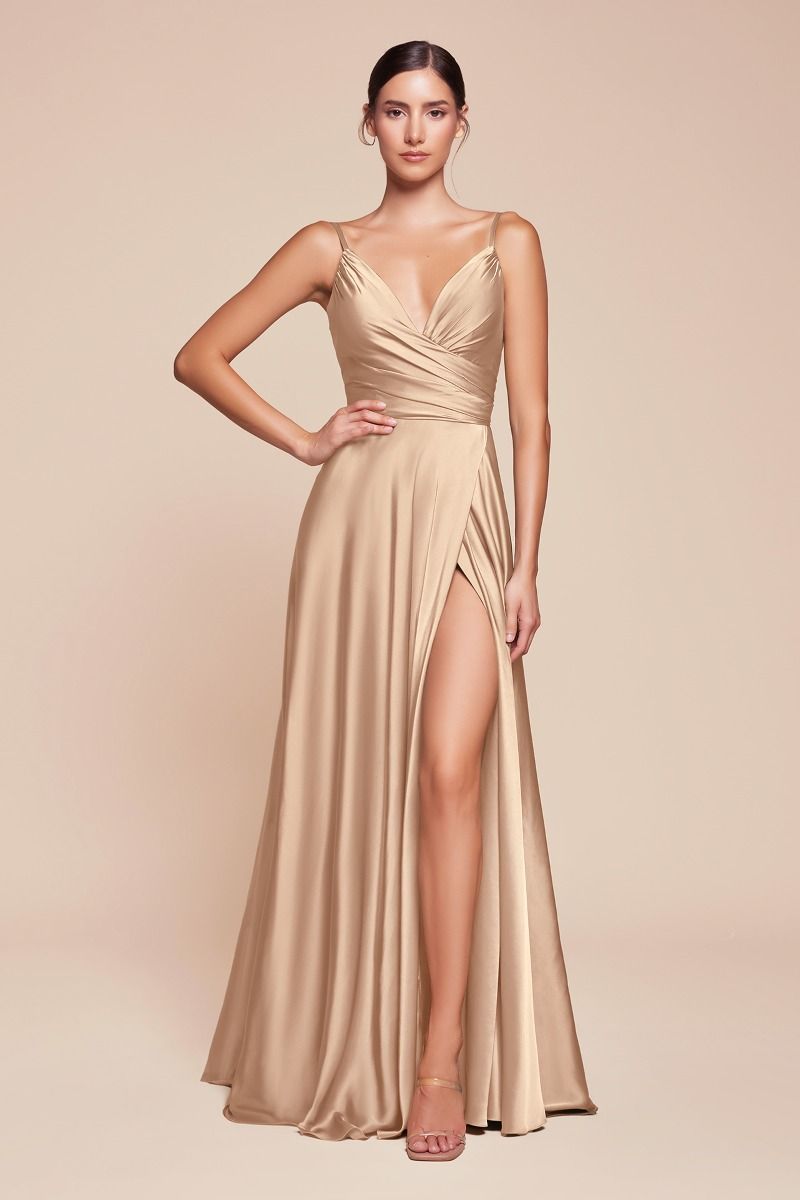Victoria Zeitloses Abendkleid