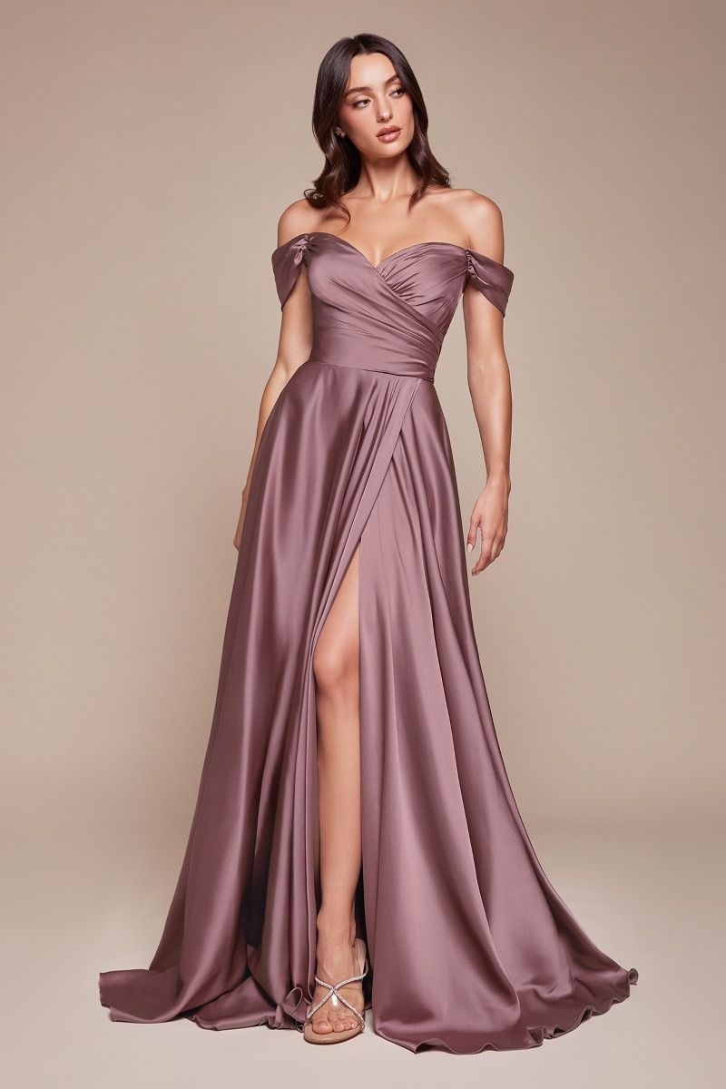 Isabella, Elegantes A-Linien-Abendkleid aus Satin