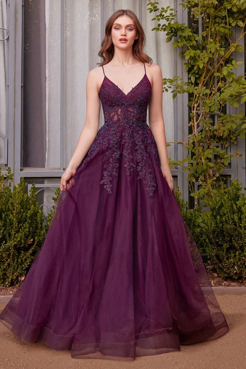 Ela – Abendkleid mit Spitze und Tüll