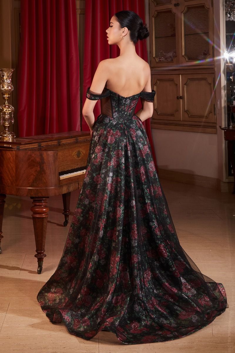 Simea – Abendkleid Eleganz trifft auf Romantik